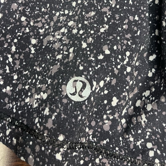 Lululemon Circuit Breaker Skirt- Night View White Black - Picture 4 of 6